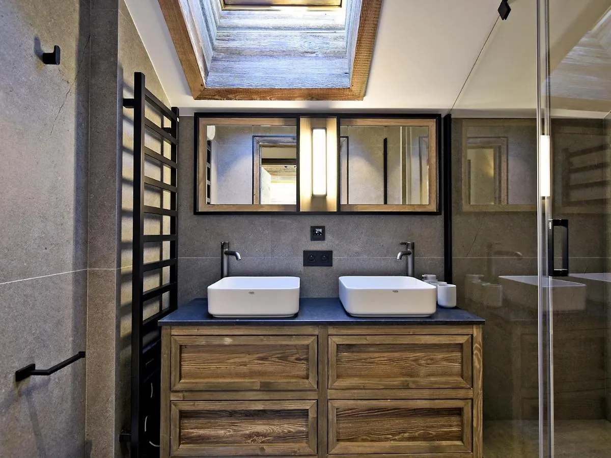 Penthouse Luxueux A Meribel Avec Spa Et Services Inclus - Fr-1-613-32 0*,  فرنسا
